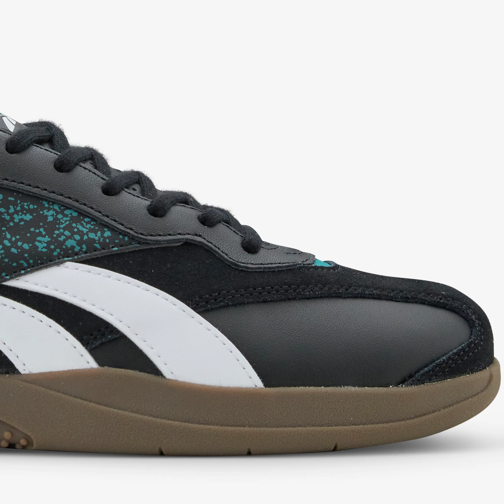 Hammer Street Black | White | Gum - Image 4