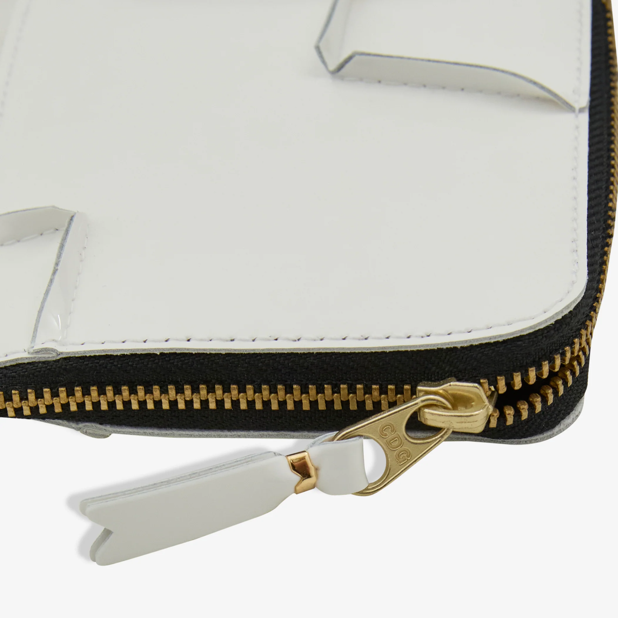 SA3100RH Reversed Hem Wallet White - Image 4