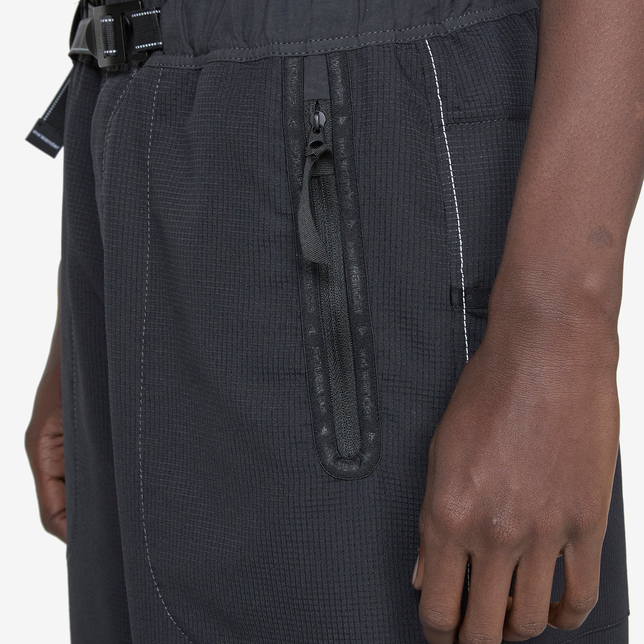 Vent Pant Black - Image 5