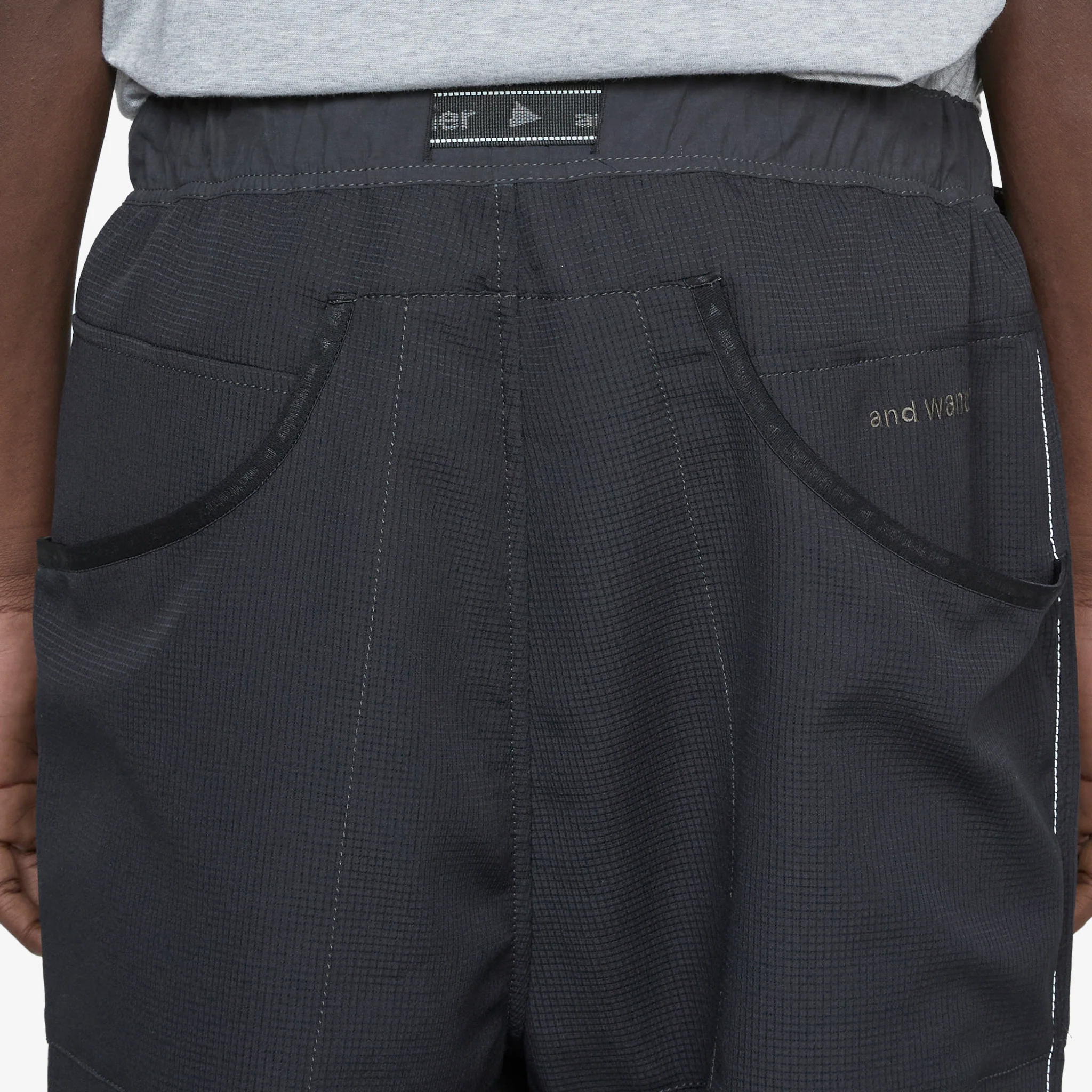 Vent Pant Black - Image 7