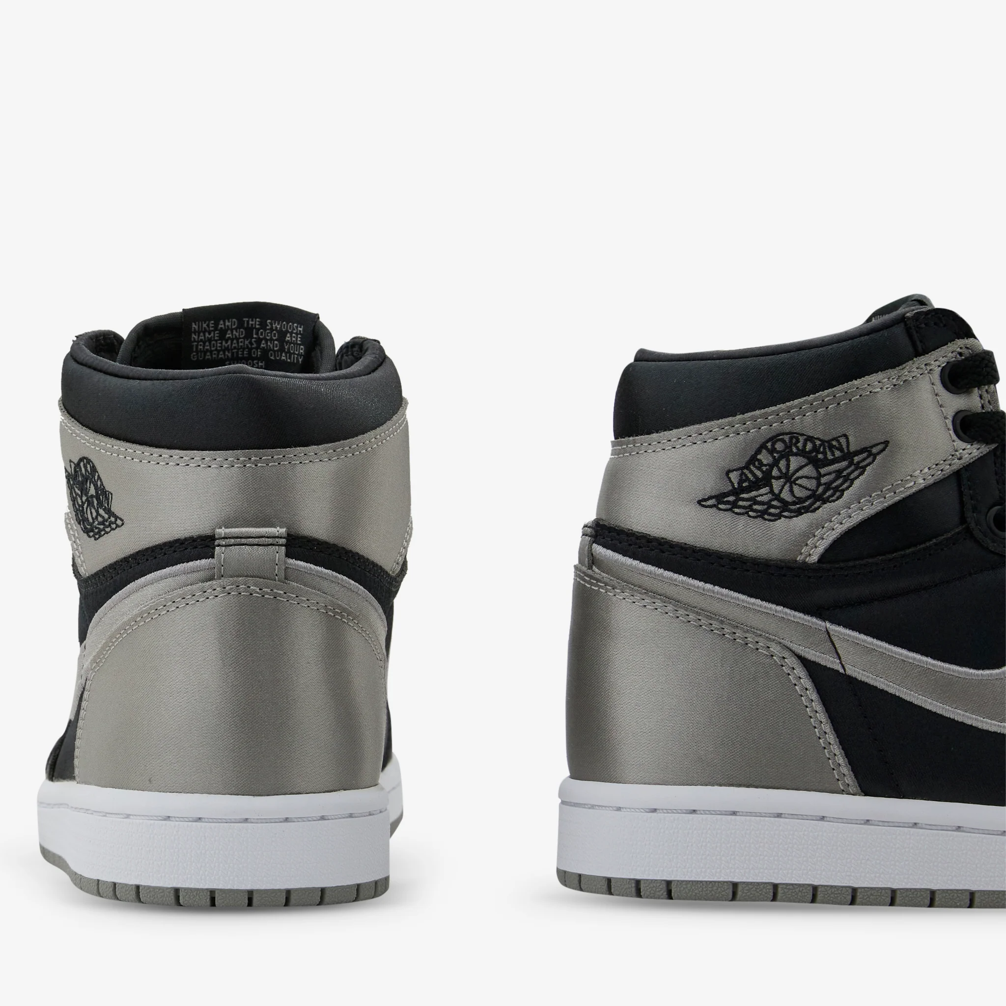 Women's Air Jordan 1 Retro High OG Black | Medium Grey | White - Image 3