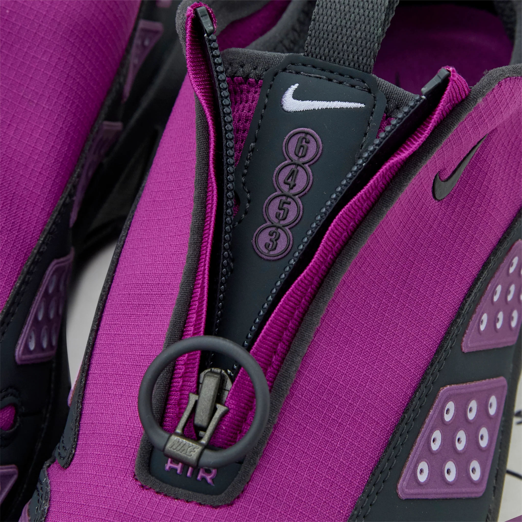Women's Air Max SNDR GTX Bold Berry | Dark Smoke Grey | Ghost | Black - Image 7