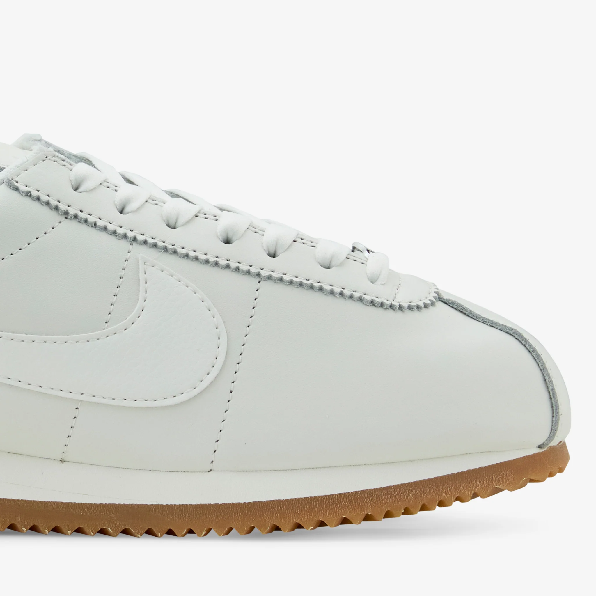 Women's Cortez SE Sail | Coconut Milk | Gum Medium Brown - Image 5
