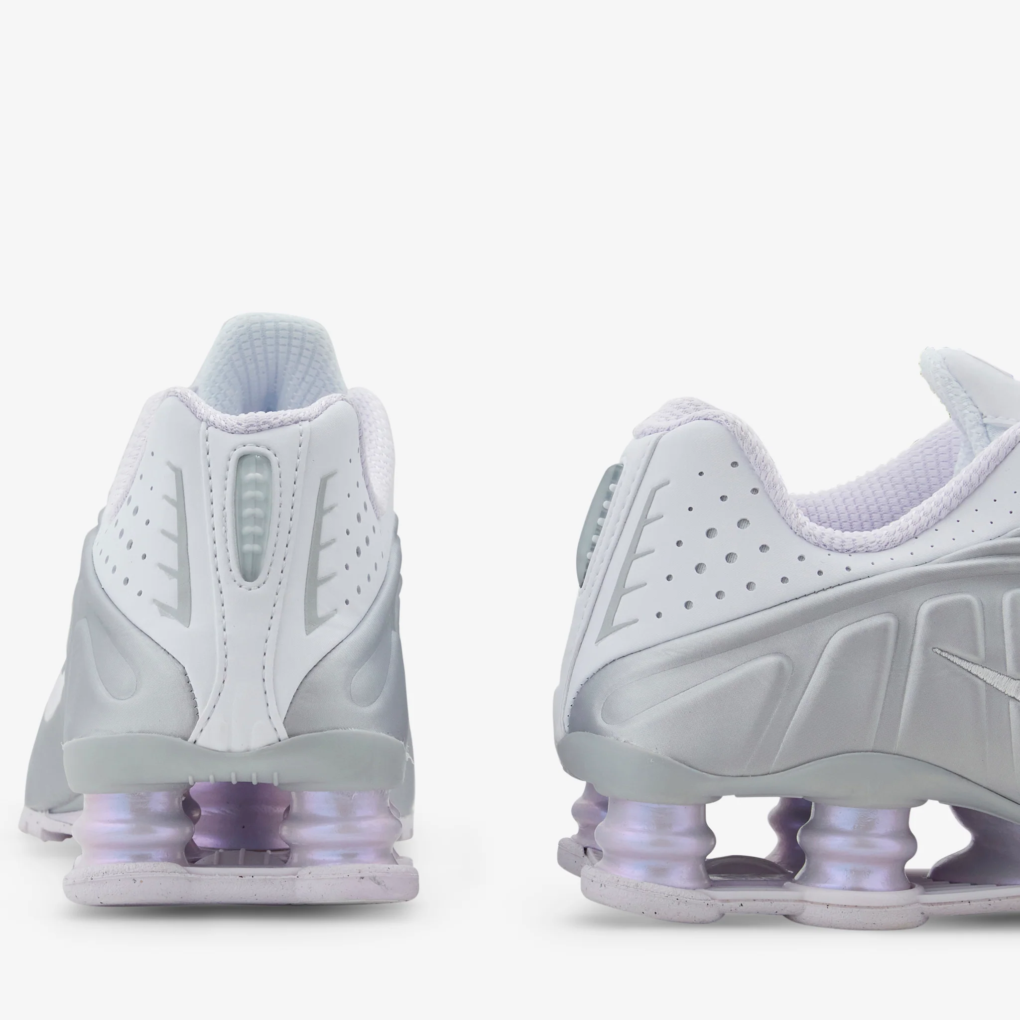 Women's Shox R4 White | Barely Grape | MTLC Platinum - Image 3